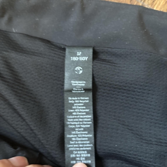 Lululemon Surge Lined Shorts 6" Medium - Picture 4 of 4